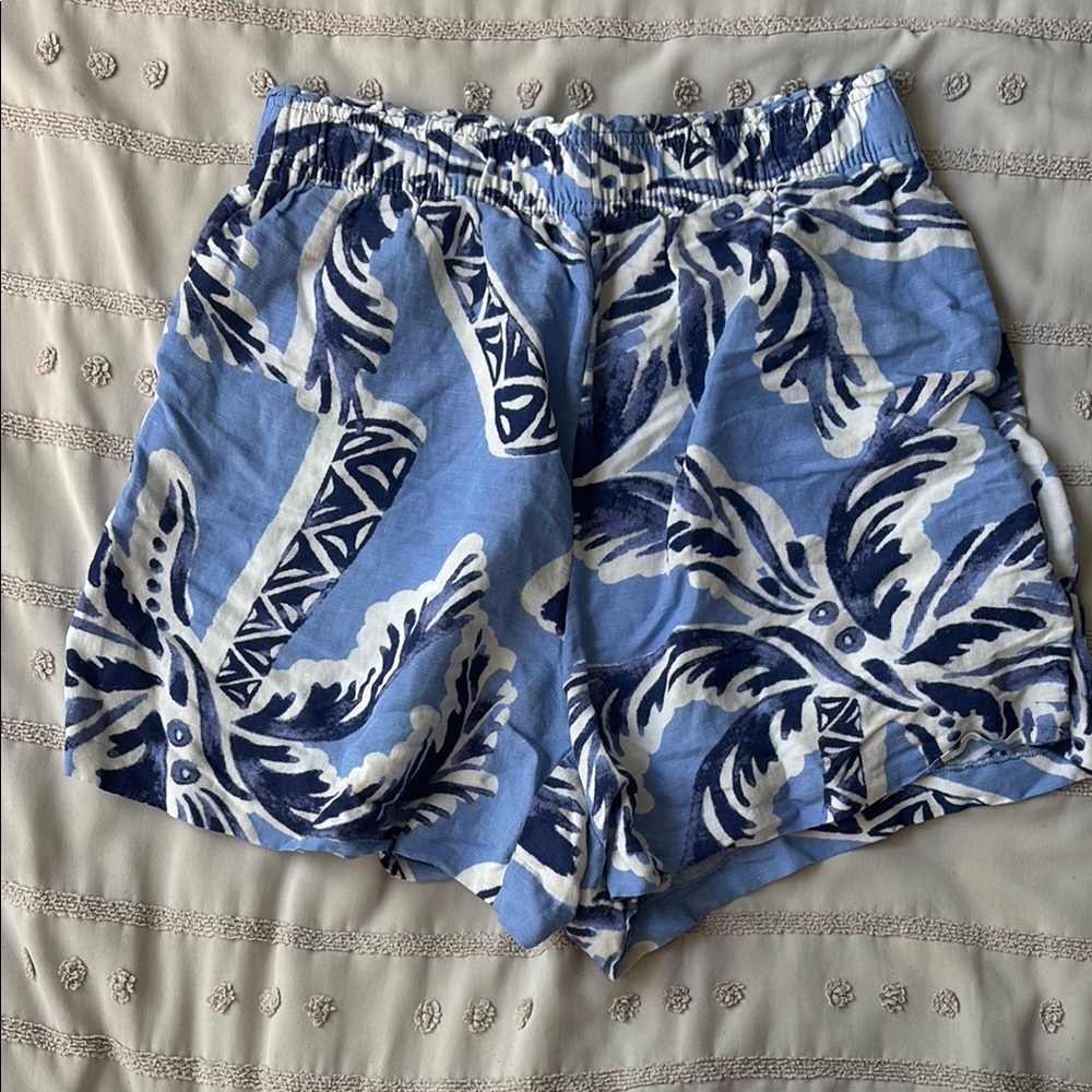H&M Blue and White Bermudas Vibrant Summer Style